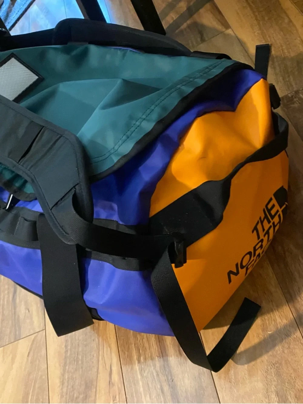 The North Face Base Camp Duffel M - Ponderosa & Lapis (2018)